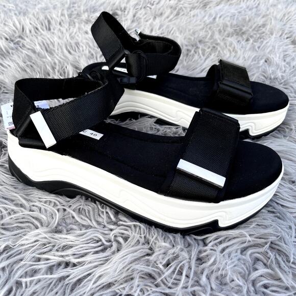 NWT Zara Trafaluc Chunky Platform Sandals Black White Adjustable Strap Womens 40 - Picture 1 of 9